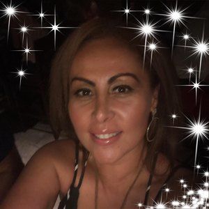 Meet your Posher, Yesenia